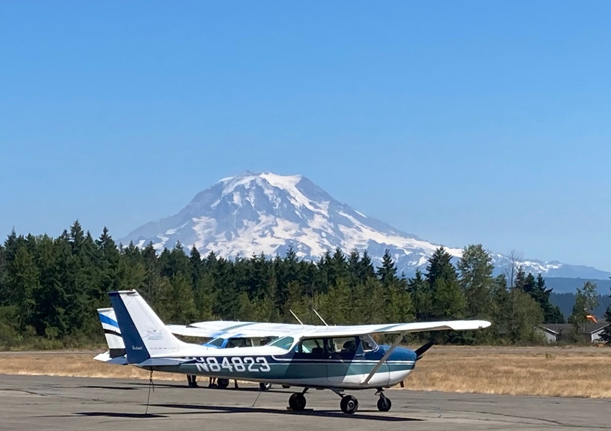 Mt Rainier airport